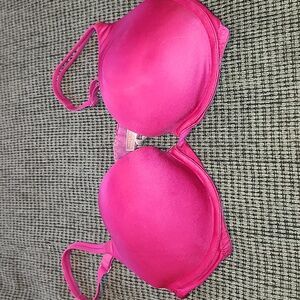 Victoria's Secret Push-up 36C. Color Pink